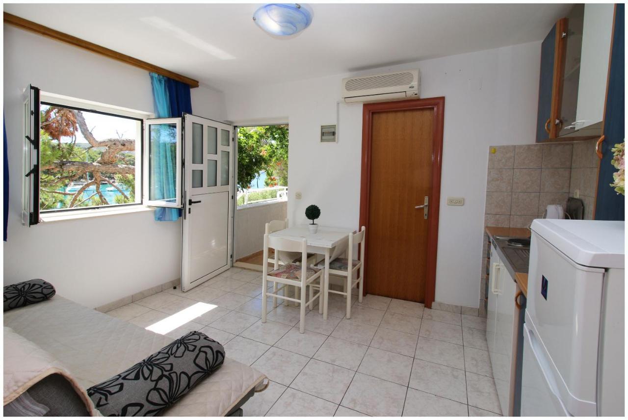 Apartments Elvis Primošten Exterior foto